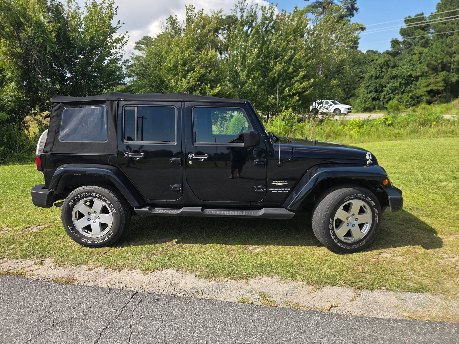 2011 Jeep Wrangler Sahara 4x4